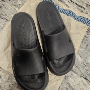 Tory Burch Black Shower Slides
